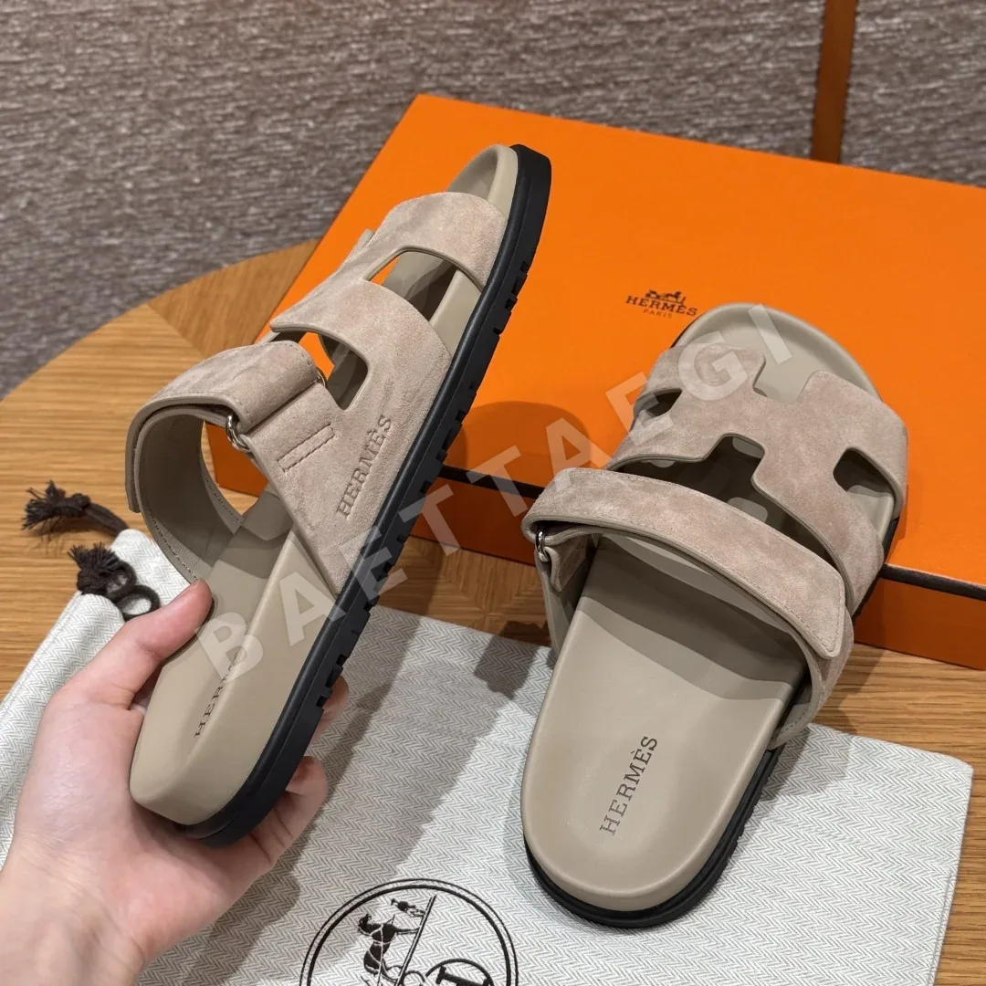 에르메스 시프레 샌들 클레이베이지 샤모아 가죽 상세 이미지 4
