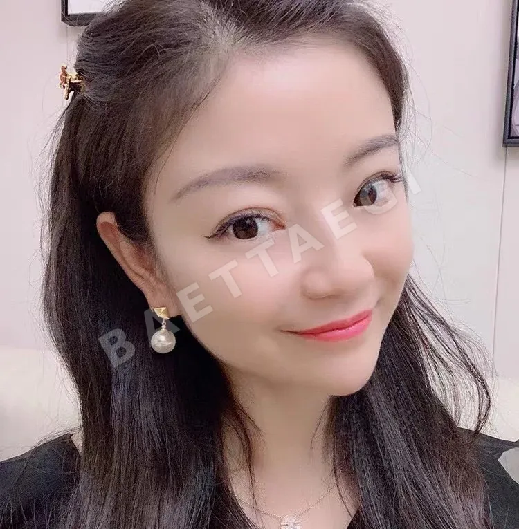 발렌티노 골드 귀걸이 상세 이미지 2