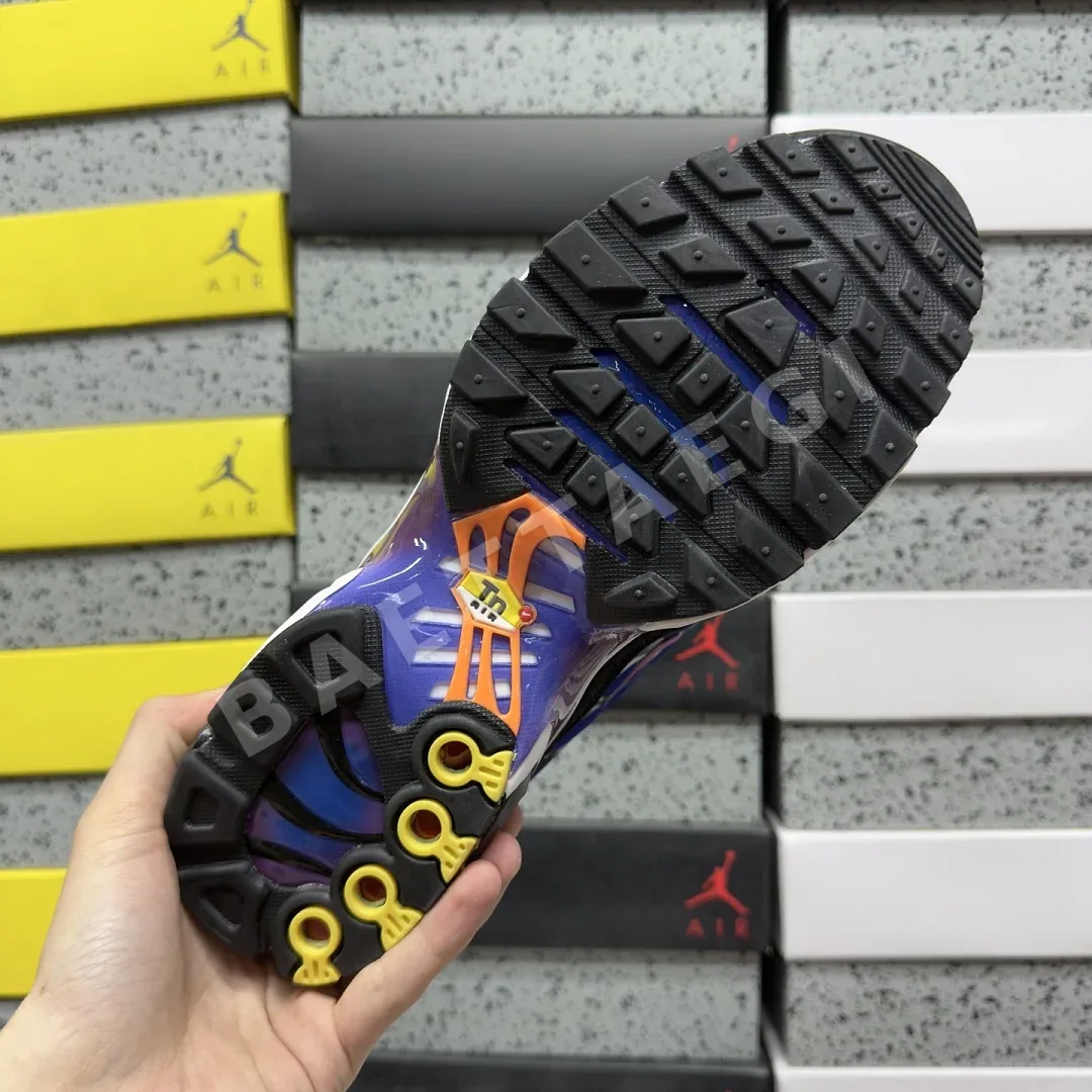 나이키 [BD] 에어 맥스 플러스 블루 레드 FN8260-001 201924 Nike Air Max Plus Patta FC Barcelona 상세 이미지 7