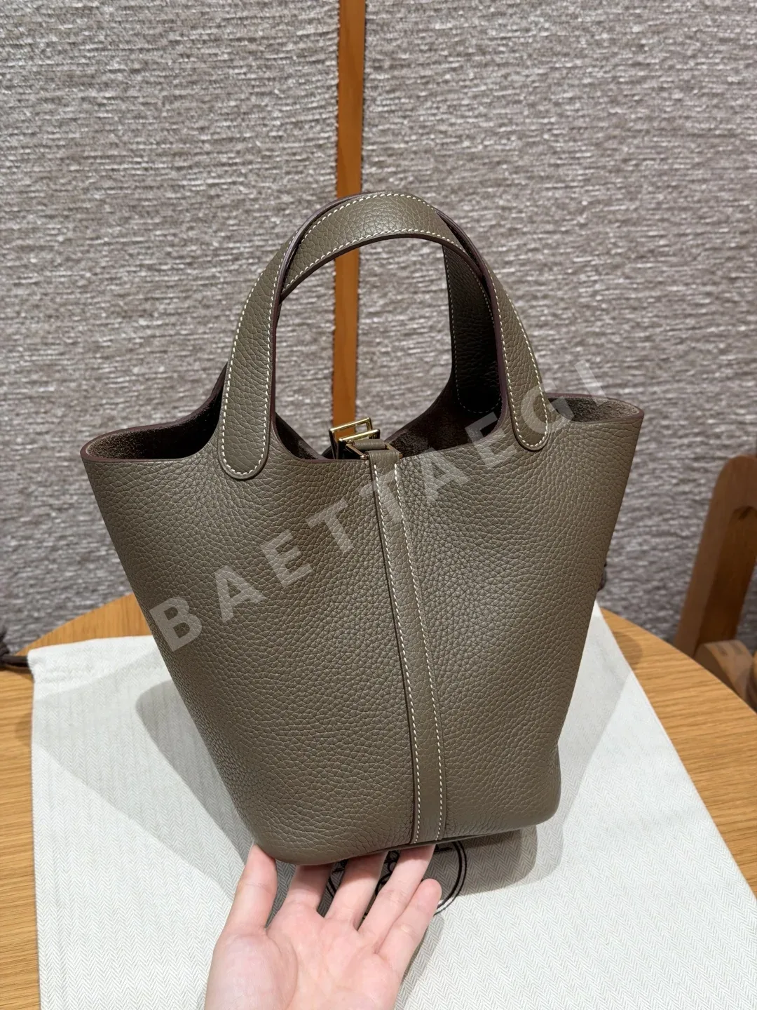 에르메스 피코탄 록 가방 상세 이미지 2