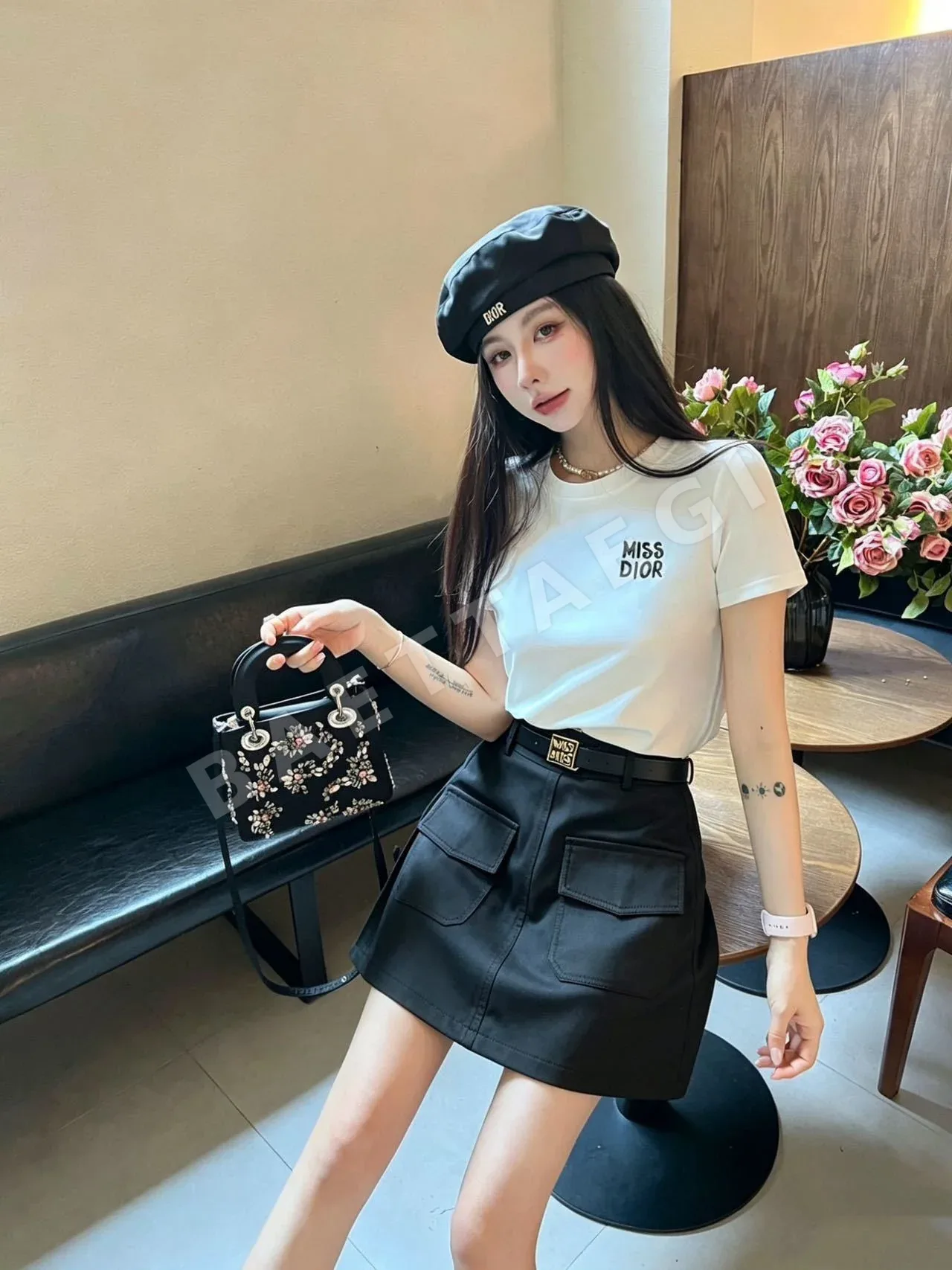 디올 라운드넥 여성 반팔 티셔츠 상세 이미지 2