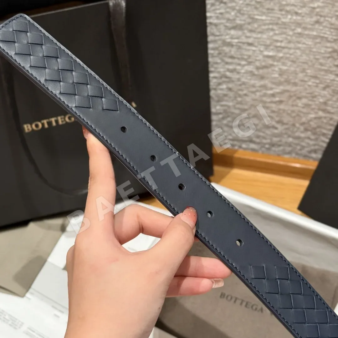 보테가베네타 인트레치오 루프 소가죽 벨트 상세 이미지 9