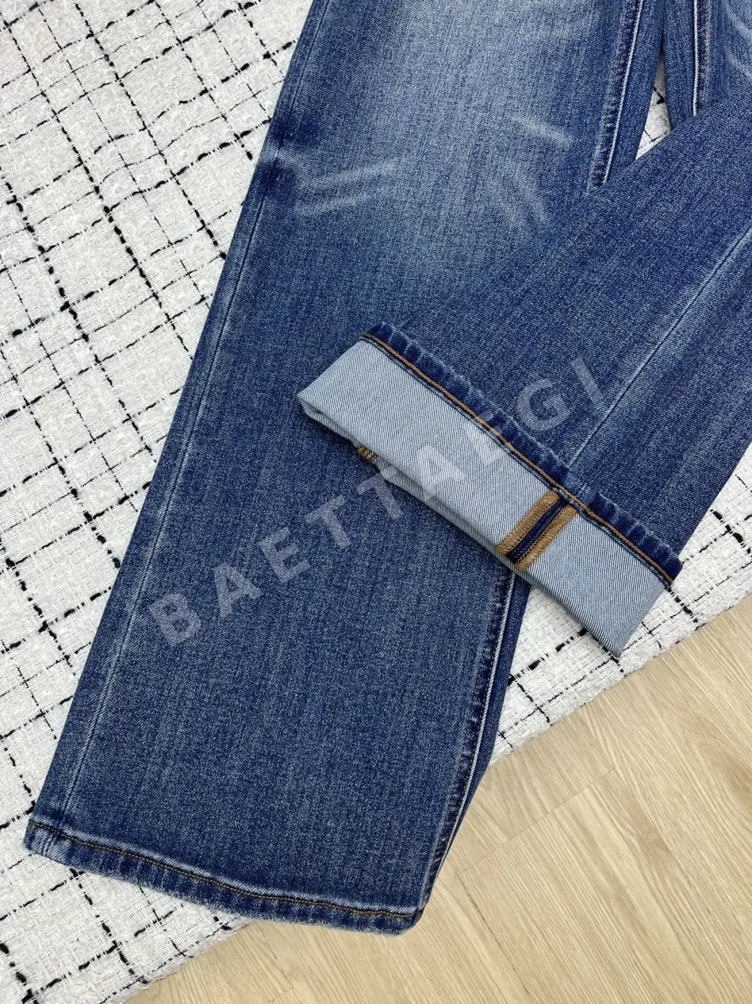 셀린느 컬러블록 자수 로고 스트레이트 레그 바지 상세 이미지 6