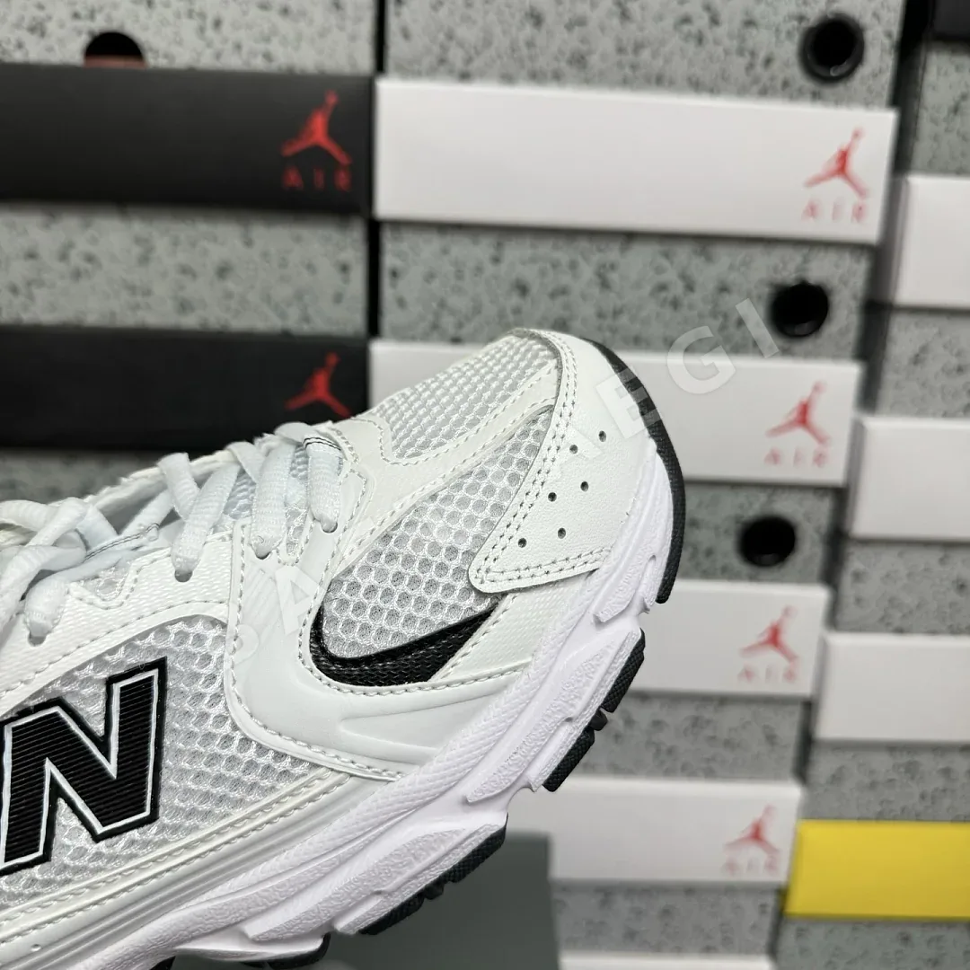 뉴발란스 [WZ] 530 MR530EWB 202050 New Balance 530 White Black Details 상세 이미지 10
