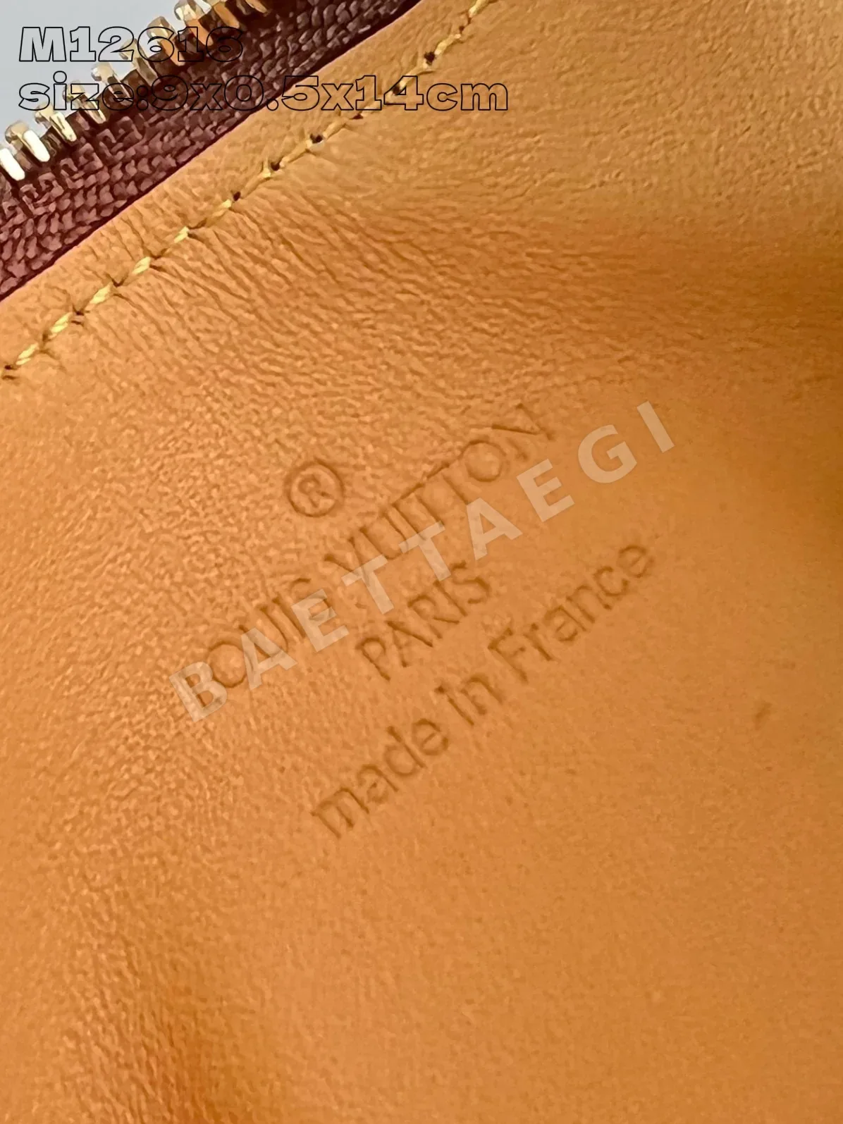 루이비통 M12616 퍼렐 윌리엄스 키 파우치는 모노그램 캔버스로 제작되었으며, 뼈 상세 이미지 9