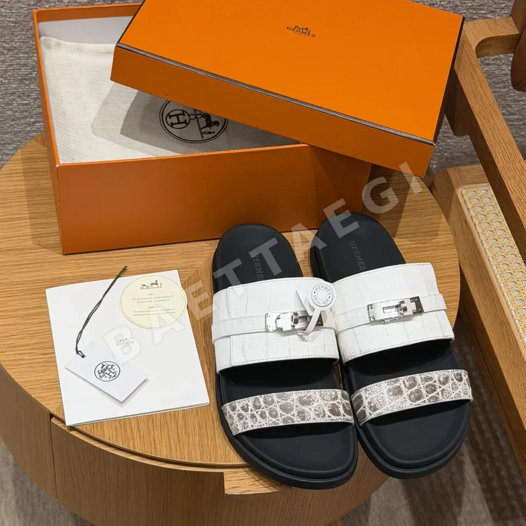 에르메스 잭슨 악어가죽 샌들 134619