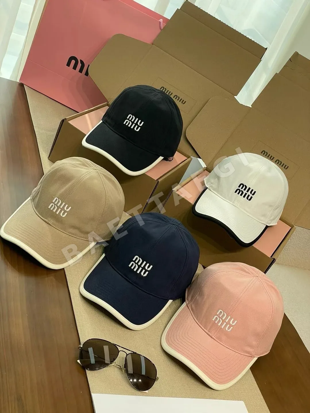 미우미우 모자 81433 Miu Miu Cap 상세 이미지 8