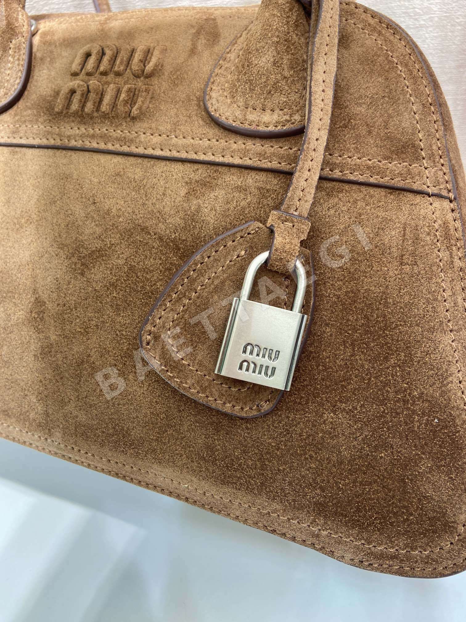 미우미우 가방 5BB199 상세 이미지 8