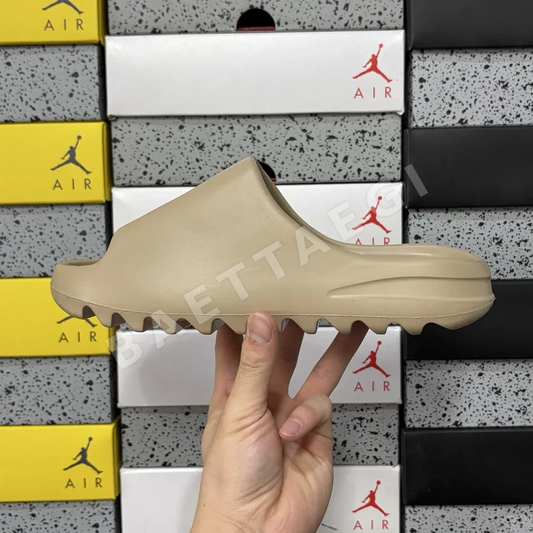 아디다스 [LW] 이지 슬라이드 GZ5554 200629 Adidas Yeezy Slide Pure 상세 이미지 9