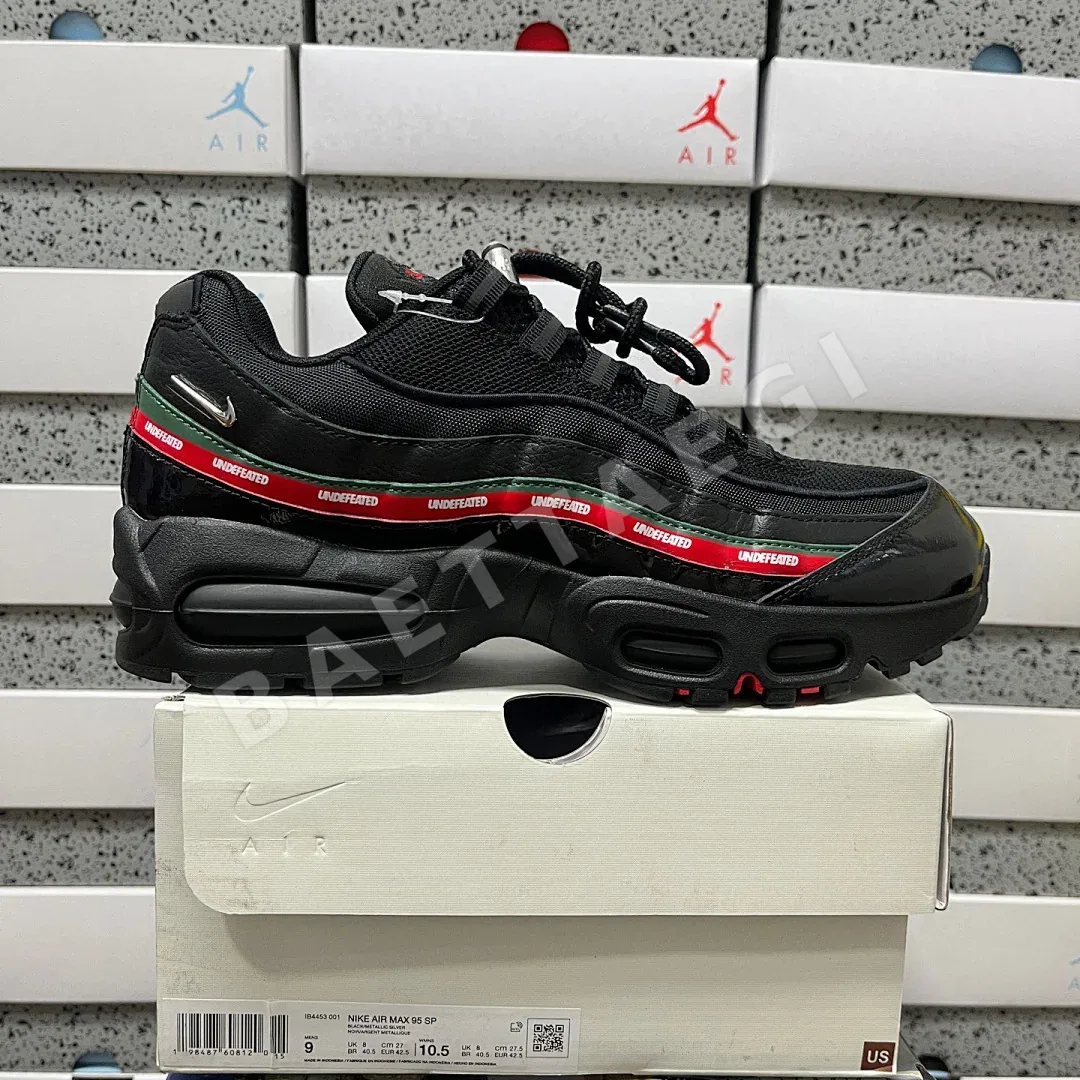나이키 [KZ2.0] 에어 맥스 95 SP IB4453-001 201159 Nike Air Max 95 SP Undefeated Black