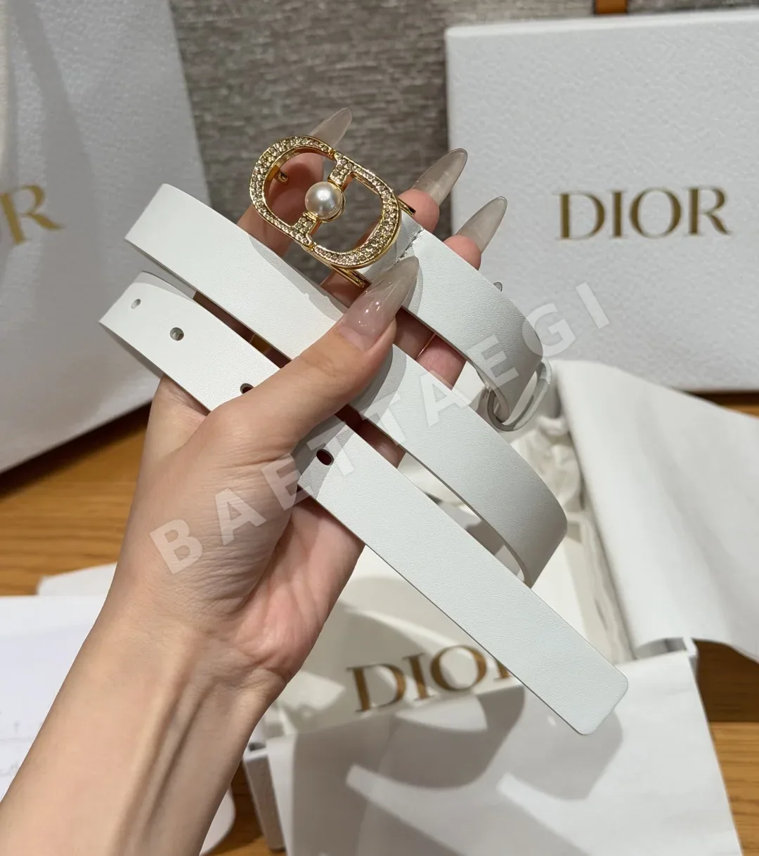 디올 CD 장식 카프스킨 벨트 상세 이미지 2