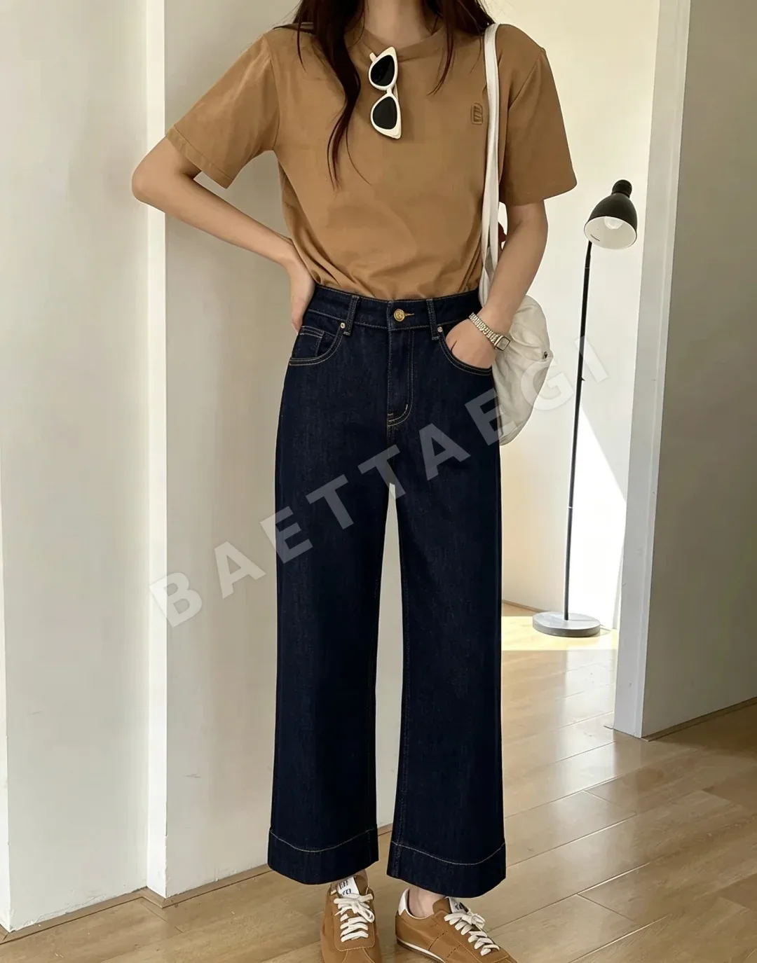 프라다 라이트워시블루 크롭 와이드 데님 여성 의류 상세 이미지 9