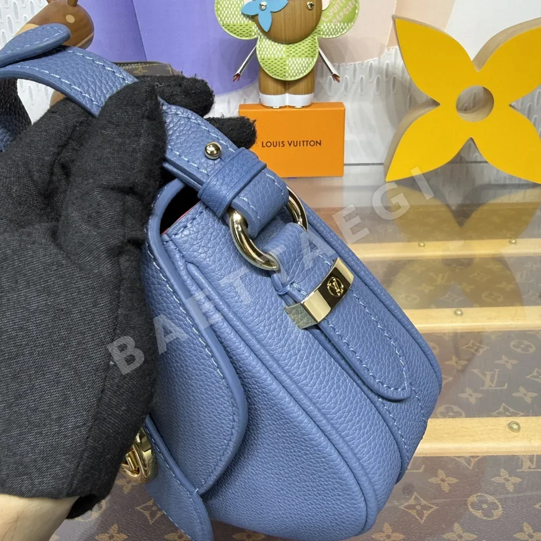 루이비통 PONT 9 SOFT 스몰 핸드백 M58727 상세 이미지 6