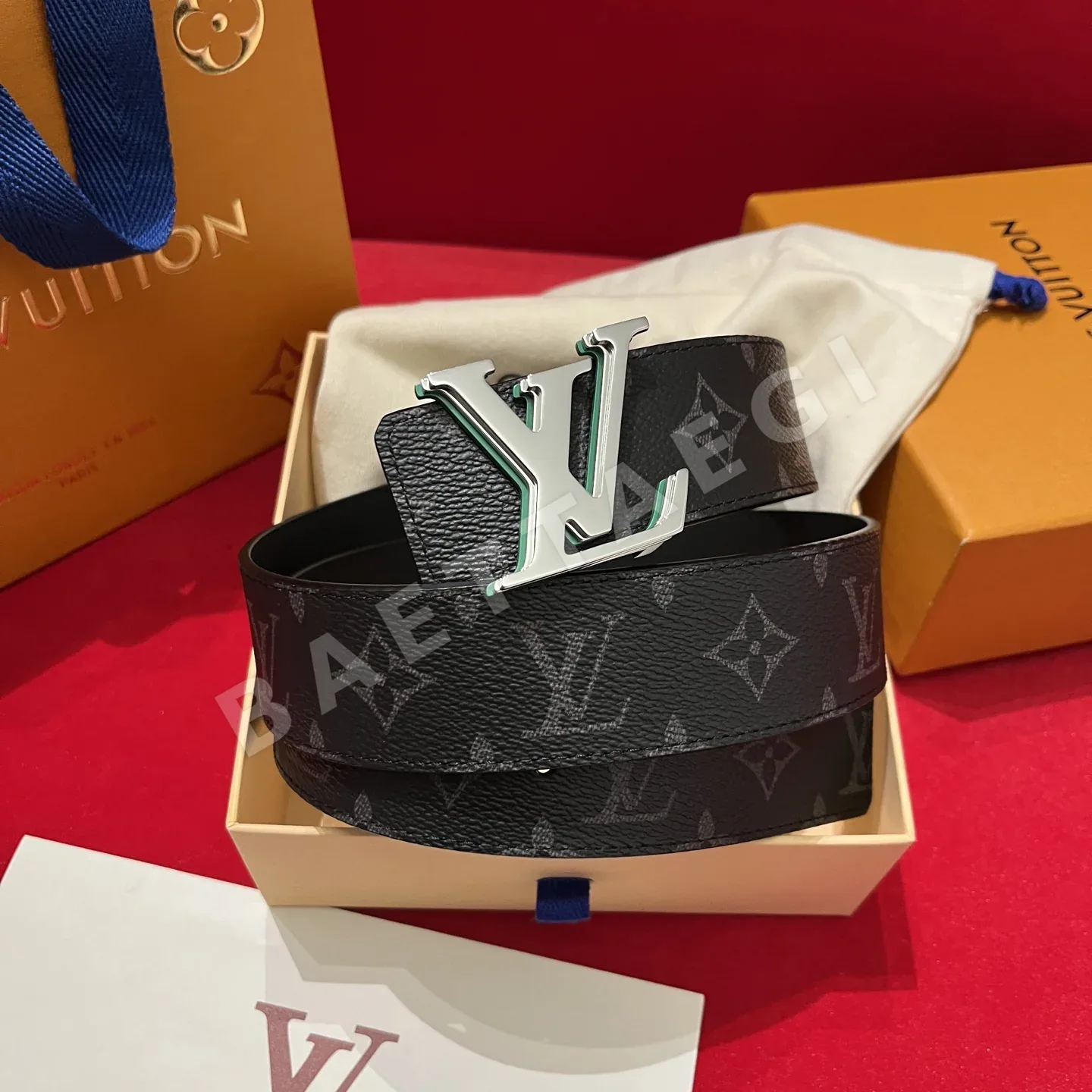 루이비통 LV 옵틱 버클 캔버스 벨트 상세 이미지 9