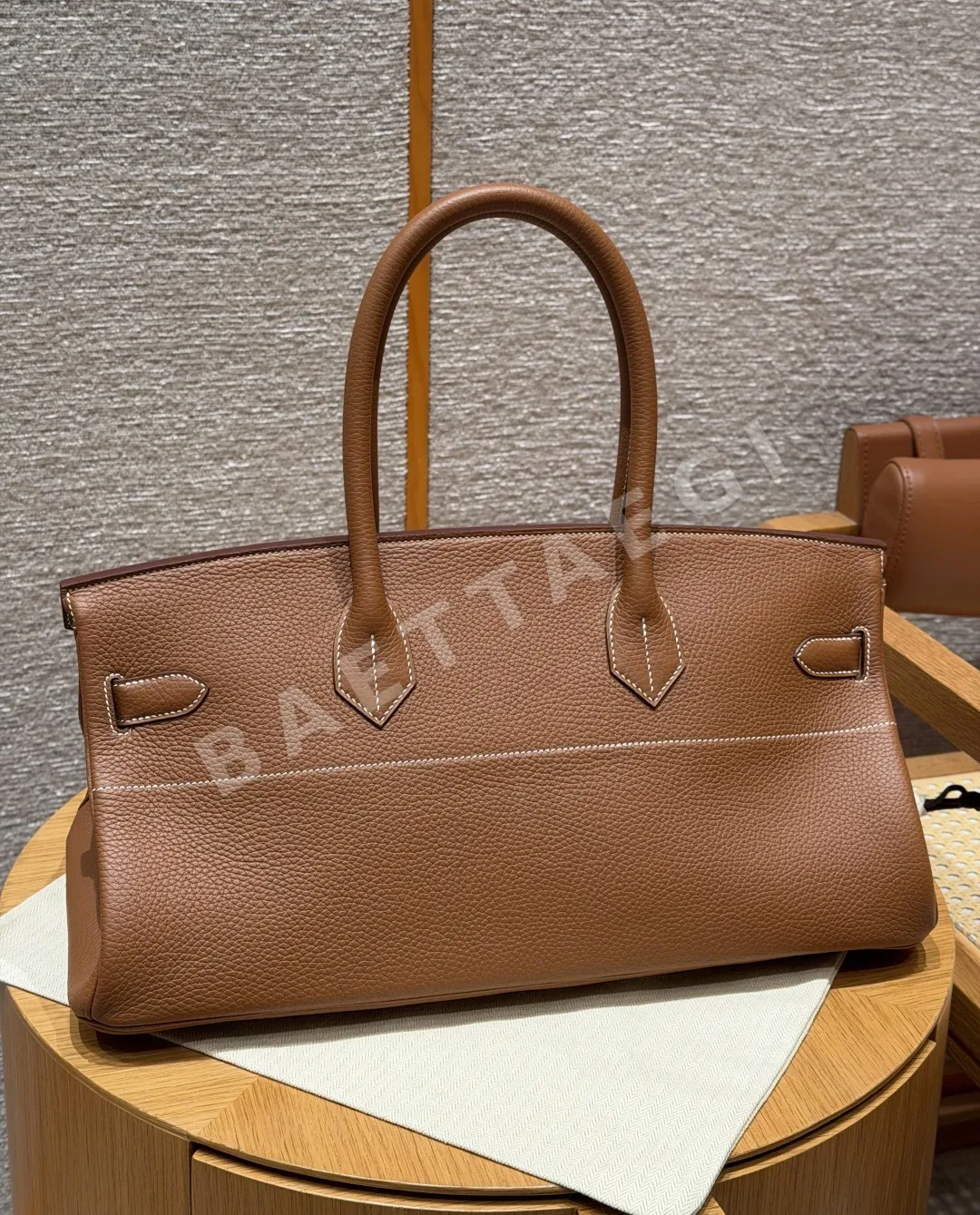 에르메스 숄더 버킨 가방 42 cm 골든 브라운 실버 장식 상세 이미지 3