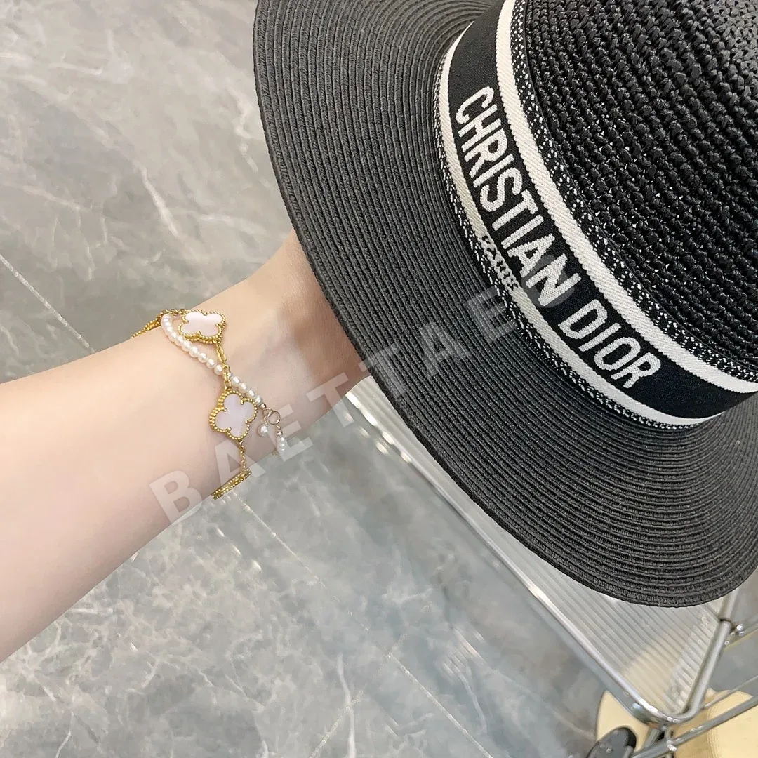 디올 레터 로고 웨빙 밀짚 모자 상세 이미지 4