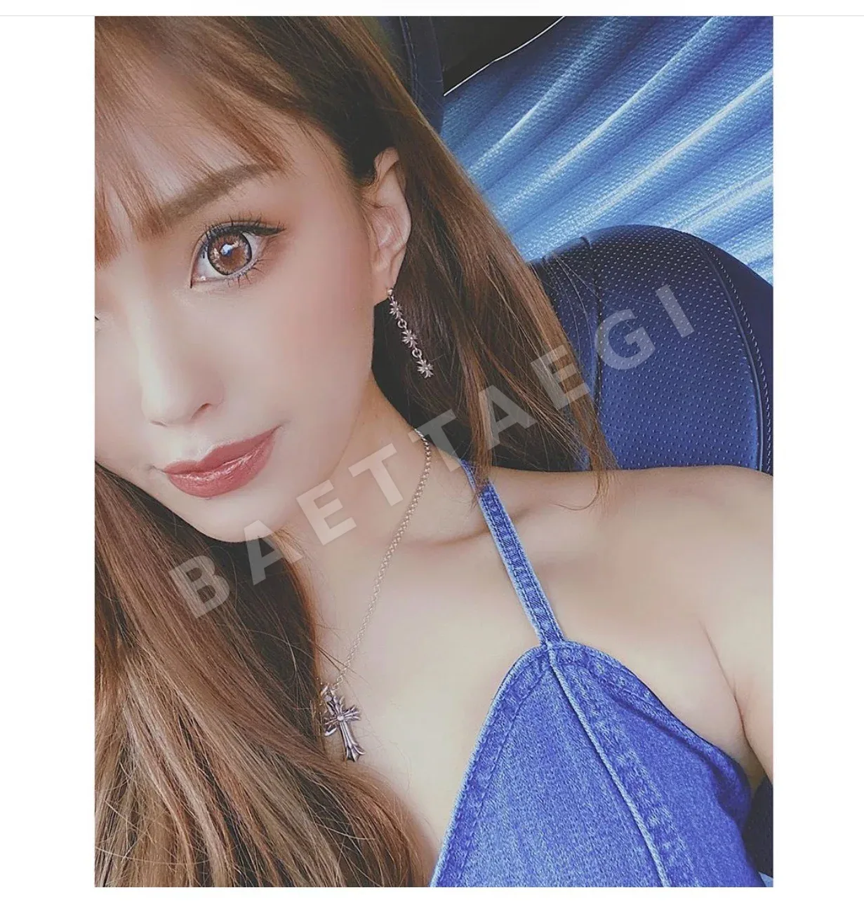크롬하츠 925 실버 트리플 타이니 크로스 플라워 귀걸이 상세 이미지 4