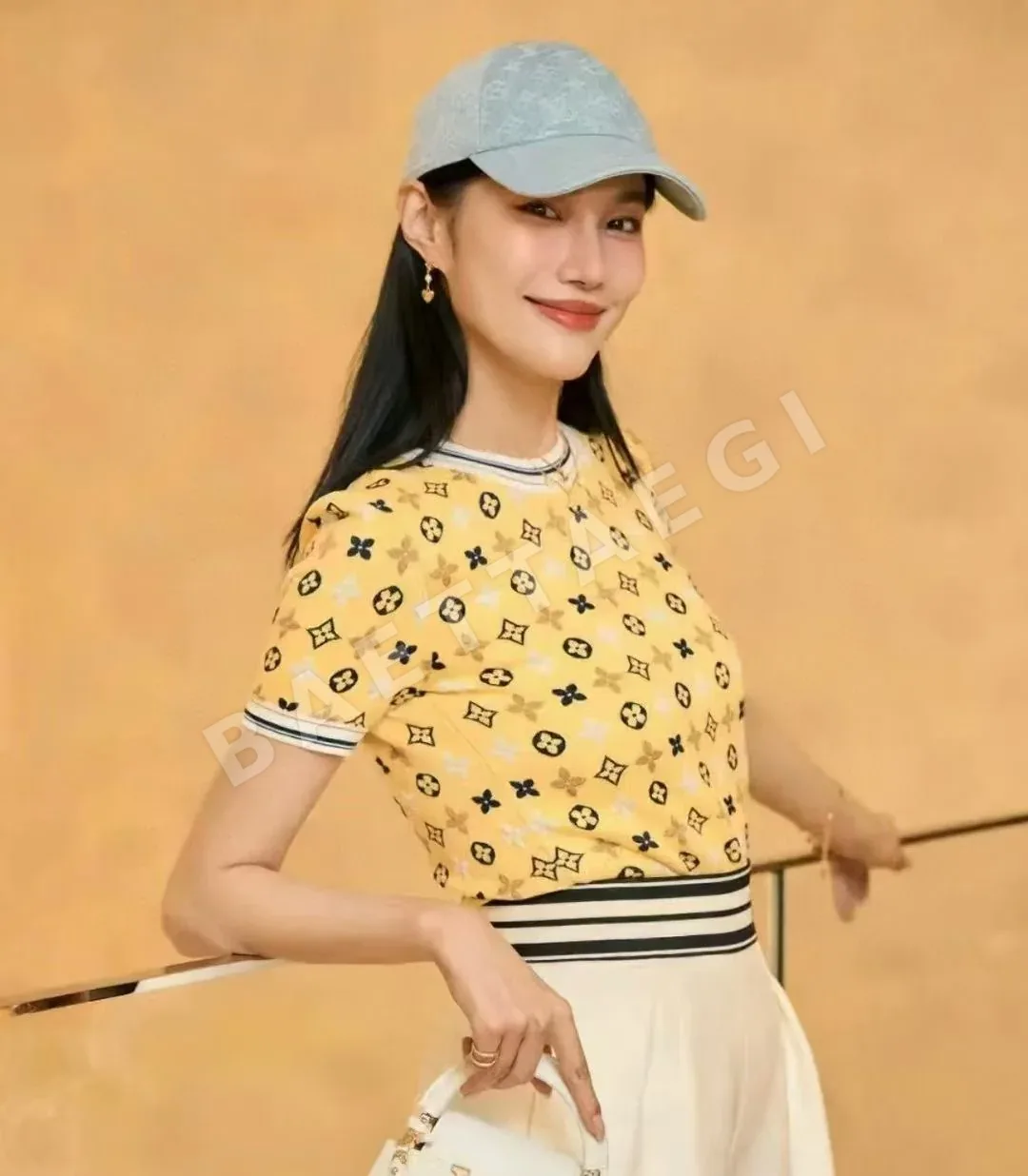 루이비통 워시드 데님 베이스볼 캡 상세 이미지 4