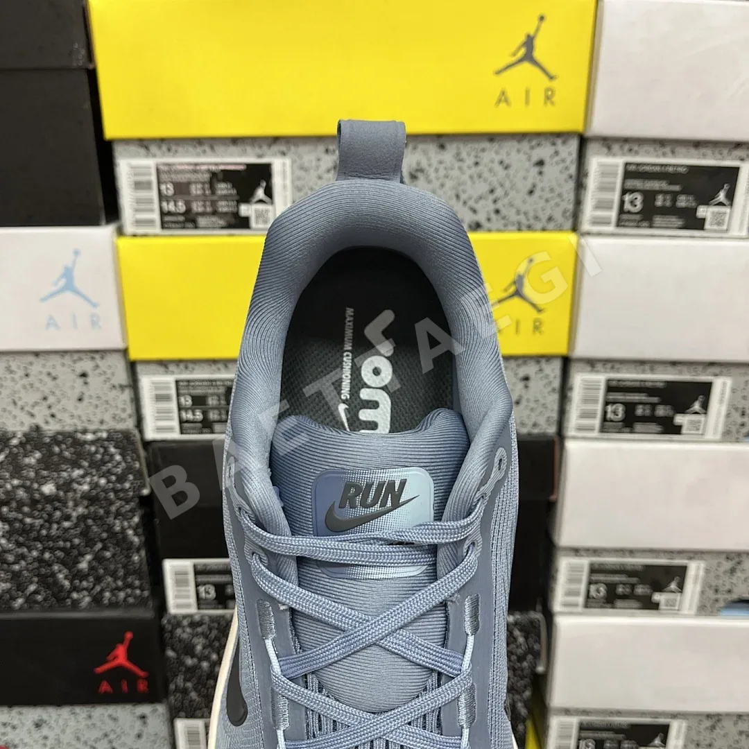 나이키 줌 보메로 18 HM6803-402 201109 Nike Zoom Vomero 18 상세 이미지 6