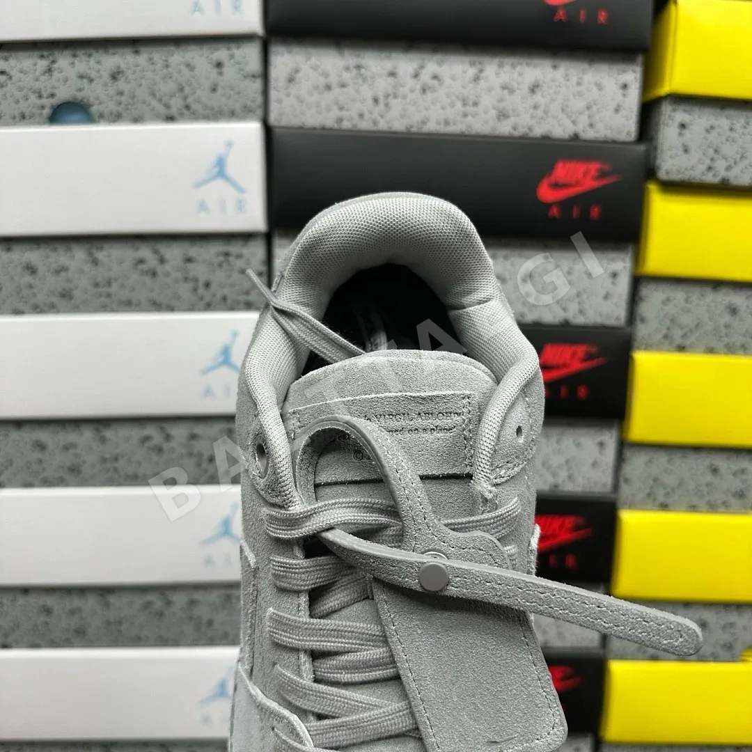 오프화이트 아웃 오브 오피스 OOO 로우 탑스 그레이 B0907 202501 Off White Out Of Office OOO Low Tops 상세 이미지 2