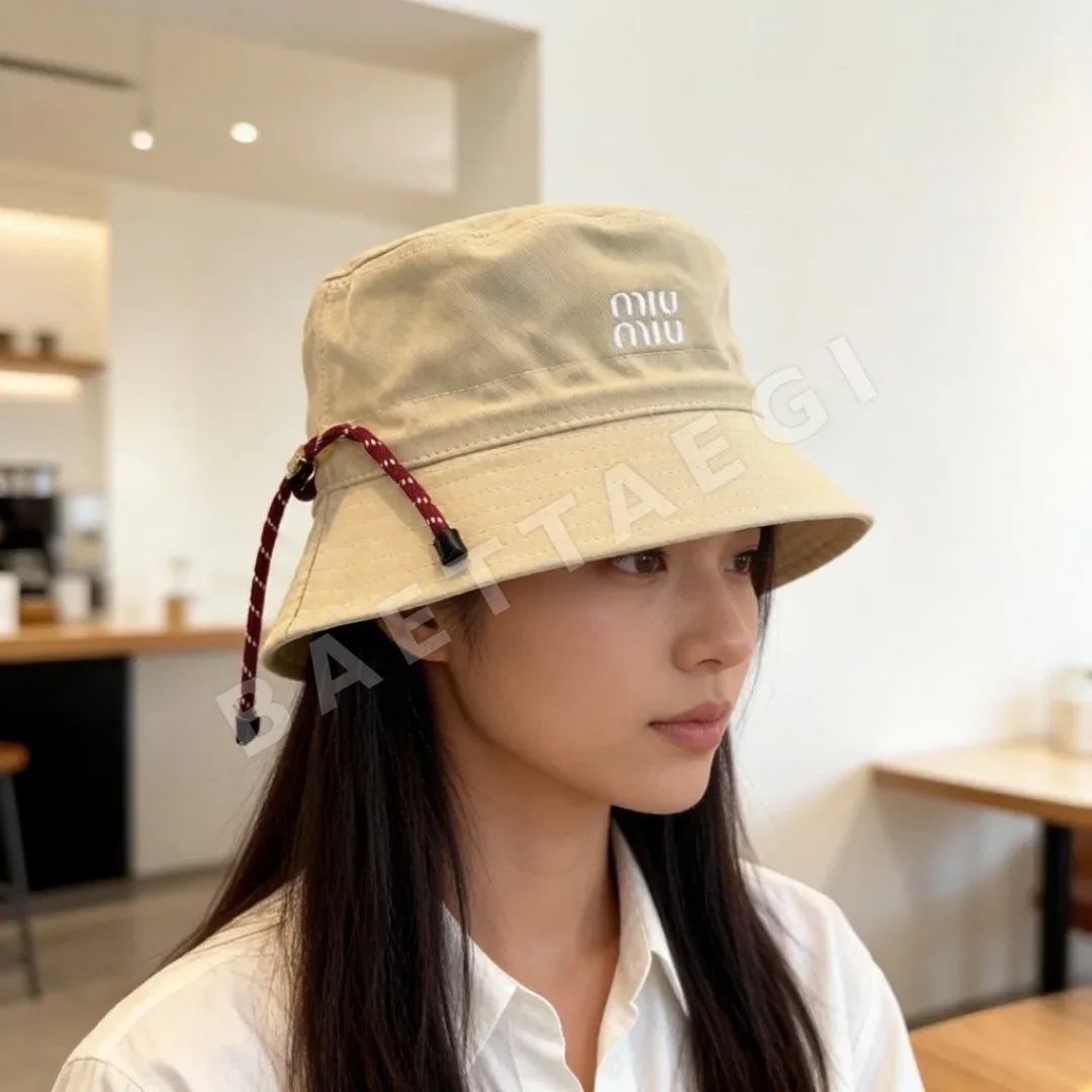 미우미우 모자 185850 Miu Miu Cap