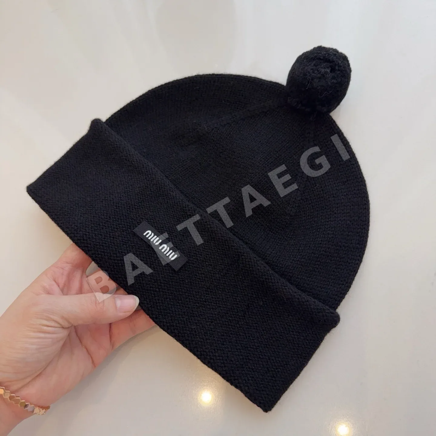 미우미우 모자 81375 Miu Miu Cap 상세 이미지 2