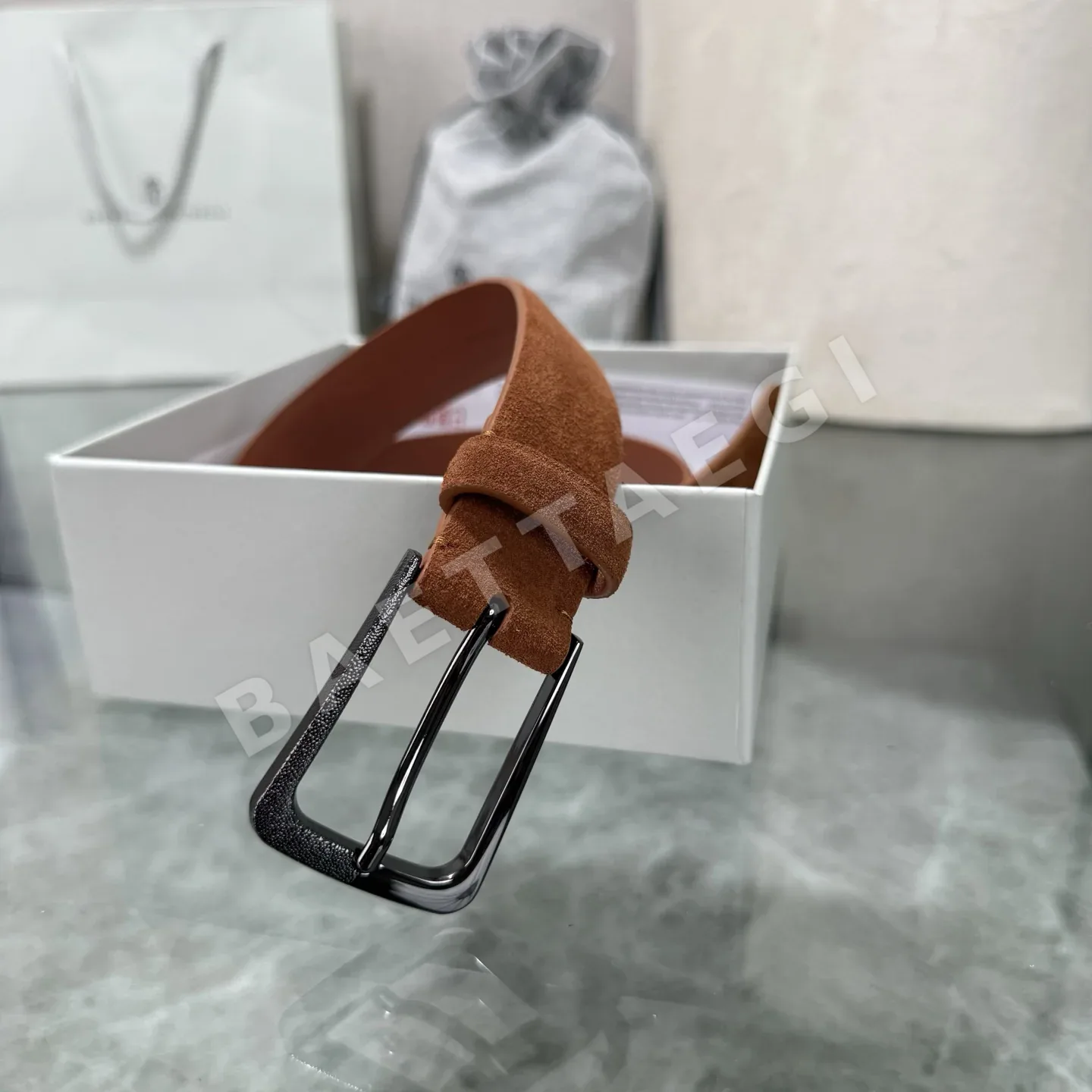 브루넬로쿠치넬리 스웨이드 소가죽 양면 와이드 벨트 상세 이미지 2