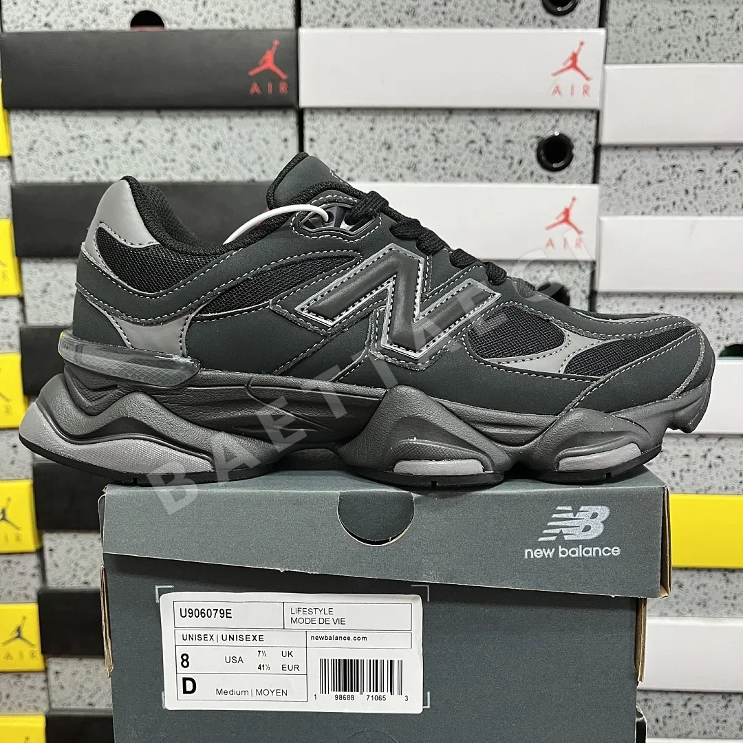 뉴발란스 [C] 9060 U906079E 202226 New Balance 9060