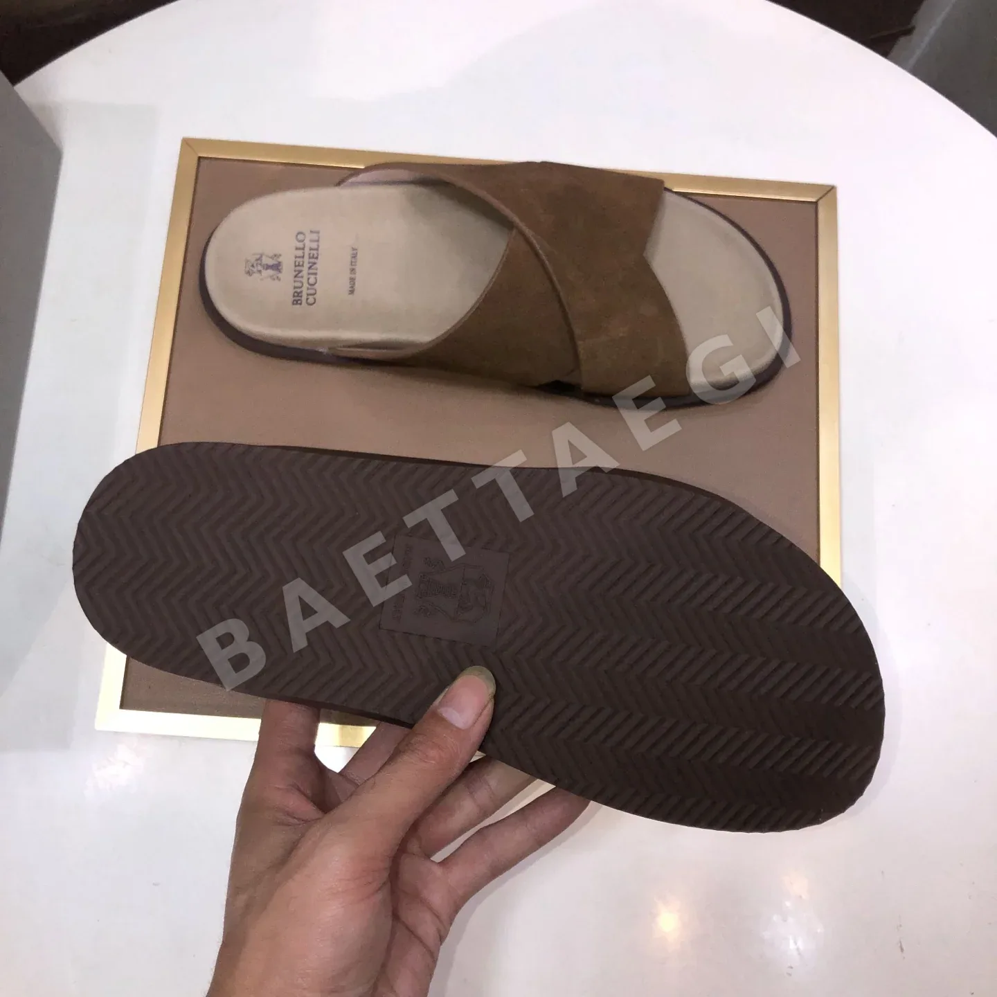 브루넬로쿠치넬리 여름 슬리퍼 상세 이미지 7