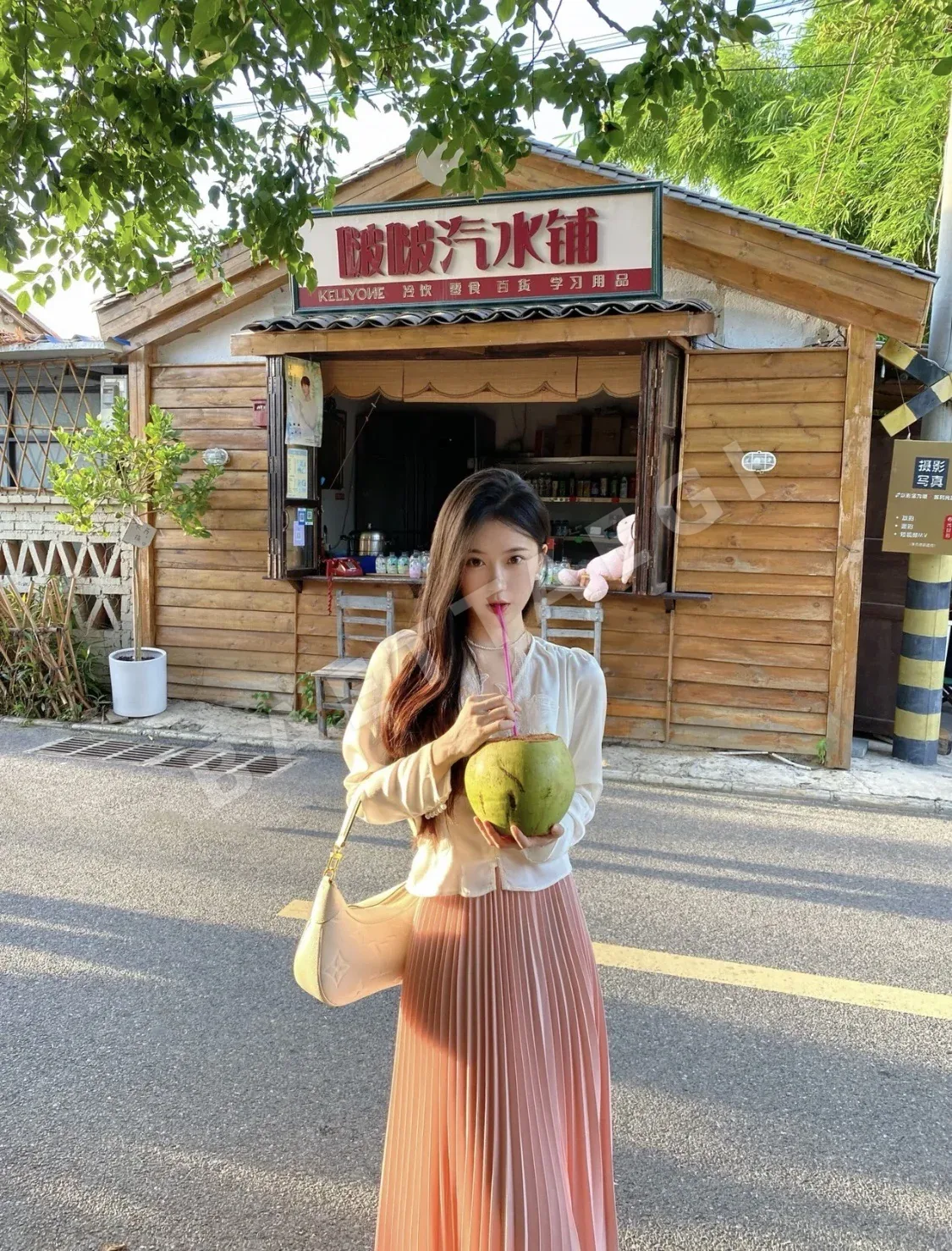 루이비통 진주 장식 가방 M46099 37367