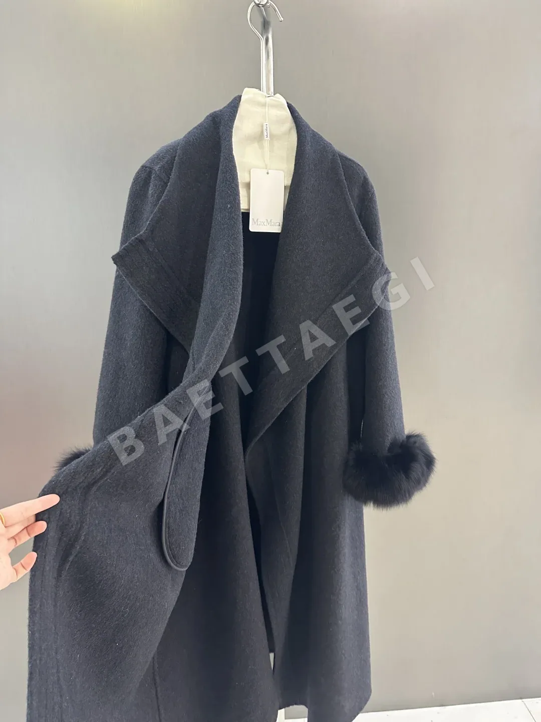 막스마라 울 여성 자켓 퍼 코트 상세 이미지 6
