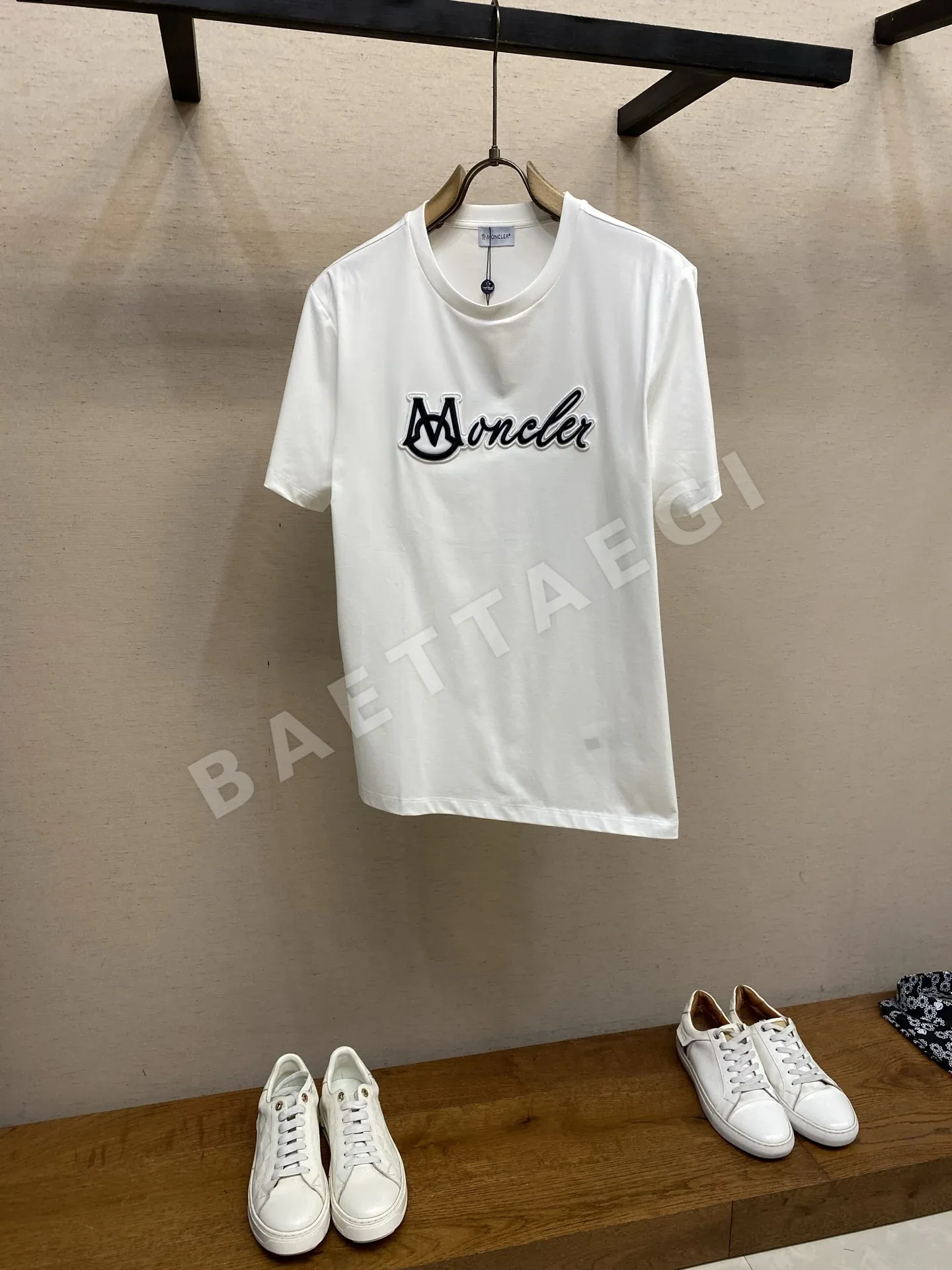 몽클레르 남성 코튼 스트레치 반팔 티셔츠 48748