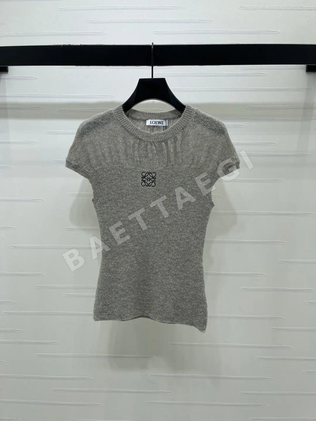 로에베 여성 반팔 96737