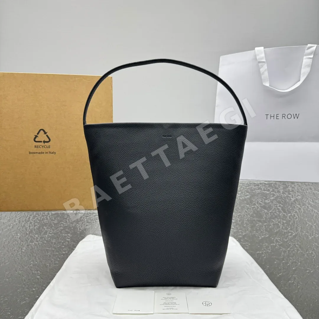 더로우 블랙 가죽 버킷백 상세 이미지 1