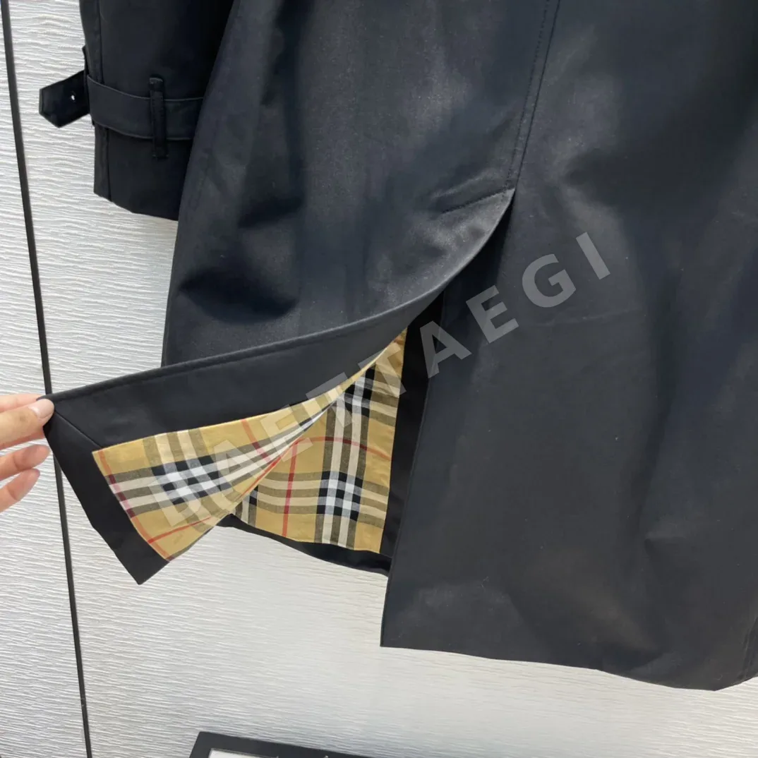 버버리 여성 자켓 상세 이미지 9