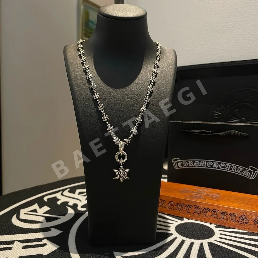 크롬하츠 크로스 플라워 육각별 펜던트 목걸이 125876