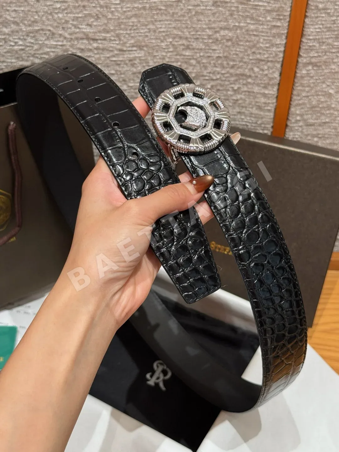 스테파노리치 크로코 패턴 소가죽 금장 버클 벨트 상세 이미지 4