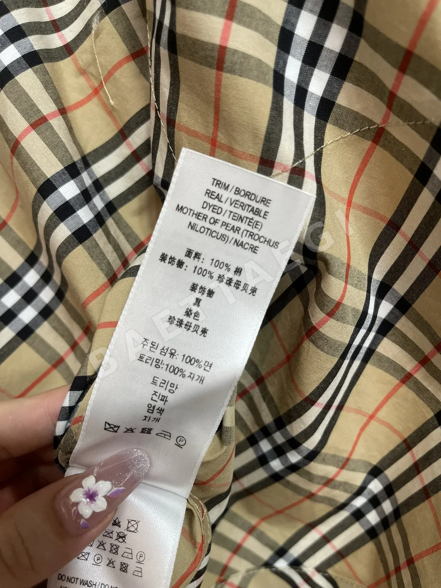 버버리 클래식 체크 여성 셔츠 상세 이미지 8