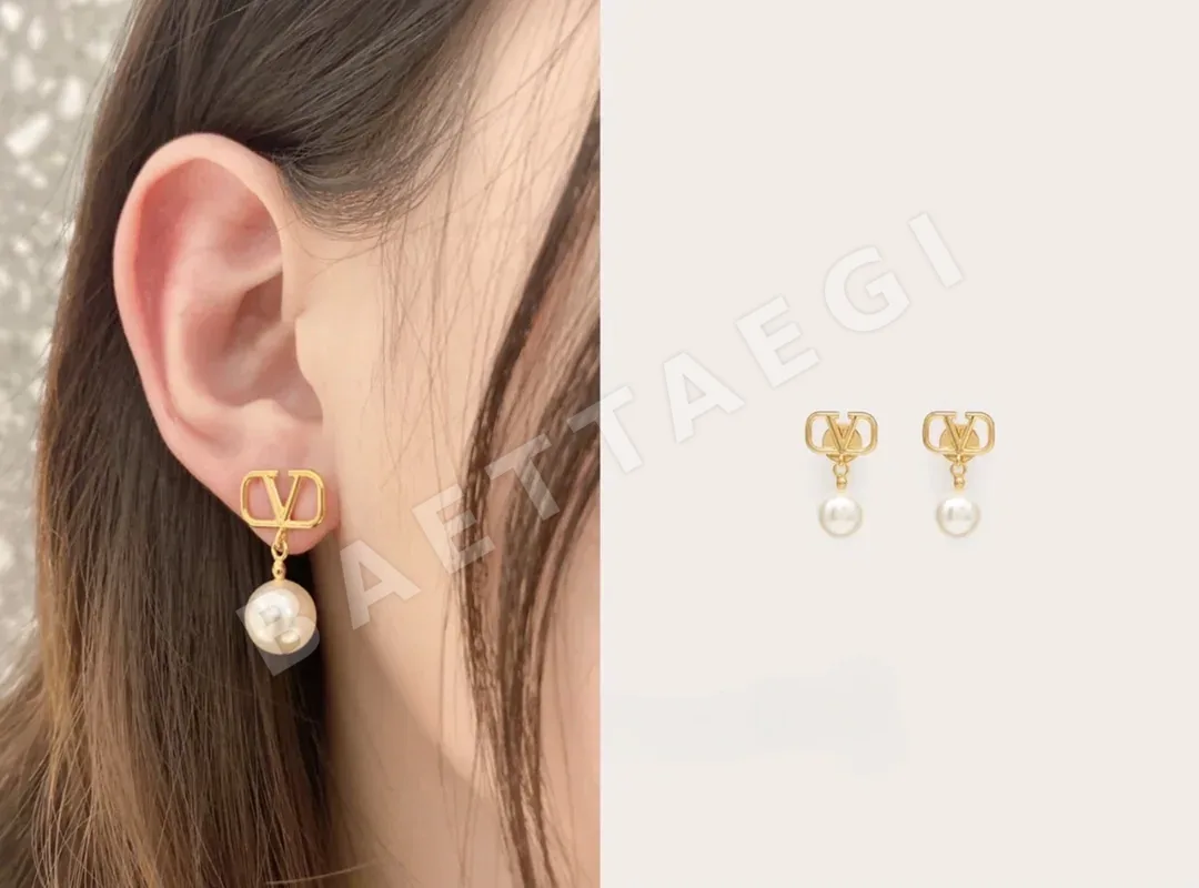 발렌티노 스와로브스키 진주 드롭 귀걸이 상세 이미지 4