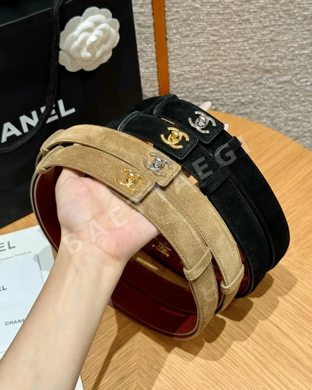 샤넬 스웨이드 메탈 버클 벨트 177315