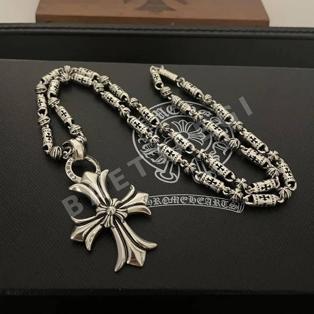 크롬하츠 클래식 레트로 뱀부 크로스 목걸이 상세 이미지 3