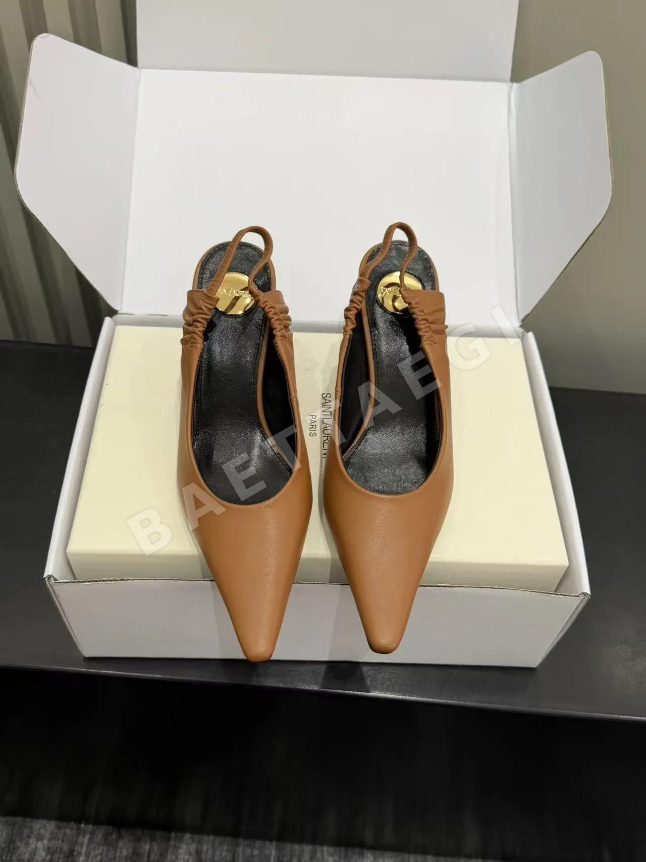 생로랑 YSL 스퀘어 토 오픈 백 샌들 상세 이미지 2