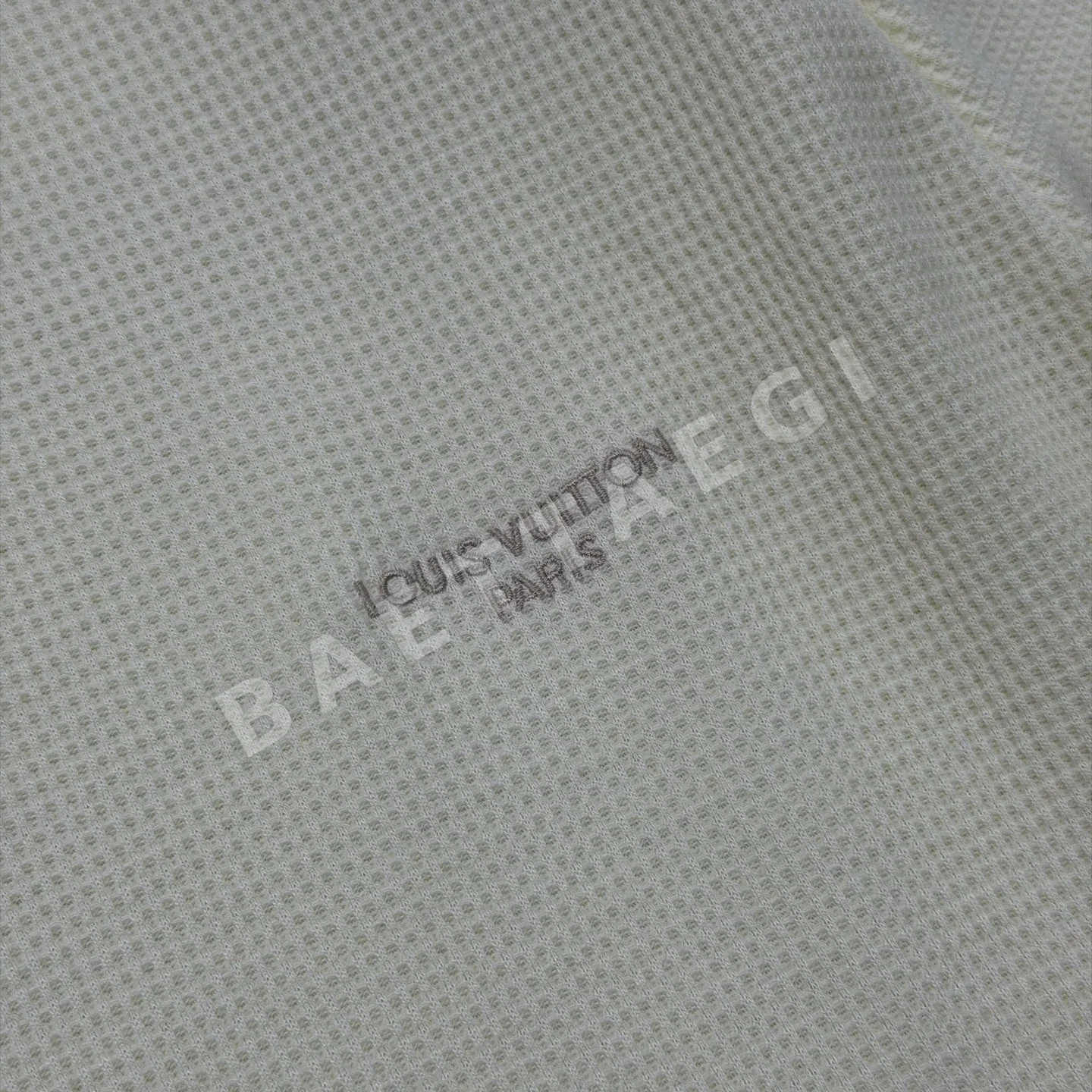 루이비통 LV 패치워크 크루넥 긴팔 티셔츠 상세 이미지 7