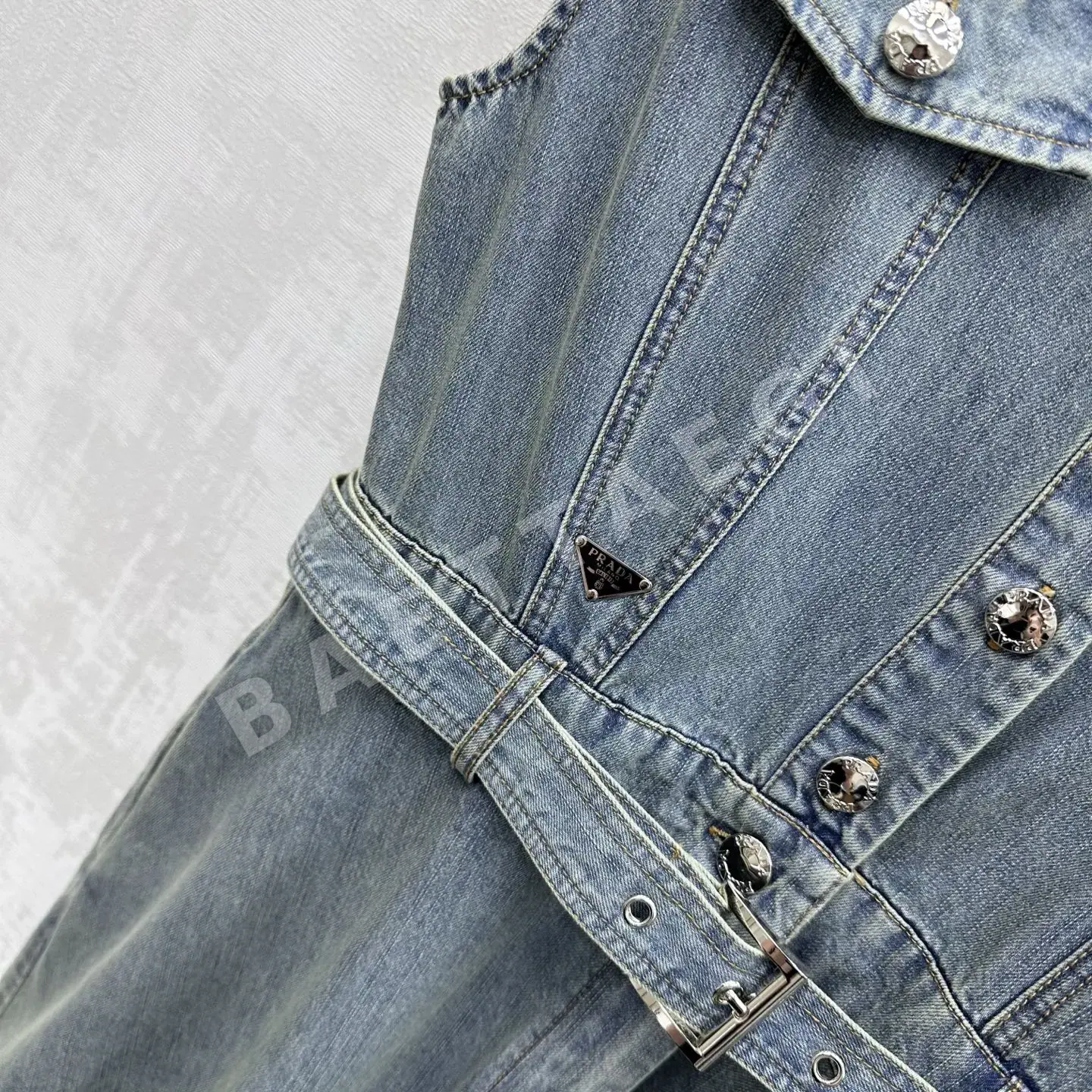 프라다 데님 카라 벨트 여성 원피스 상세 이미지 4