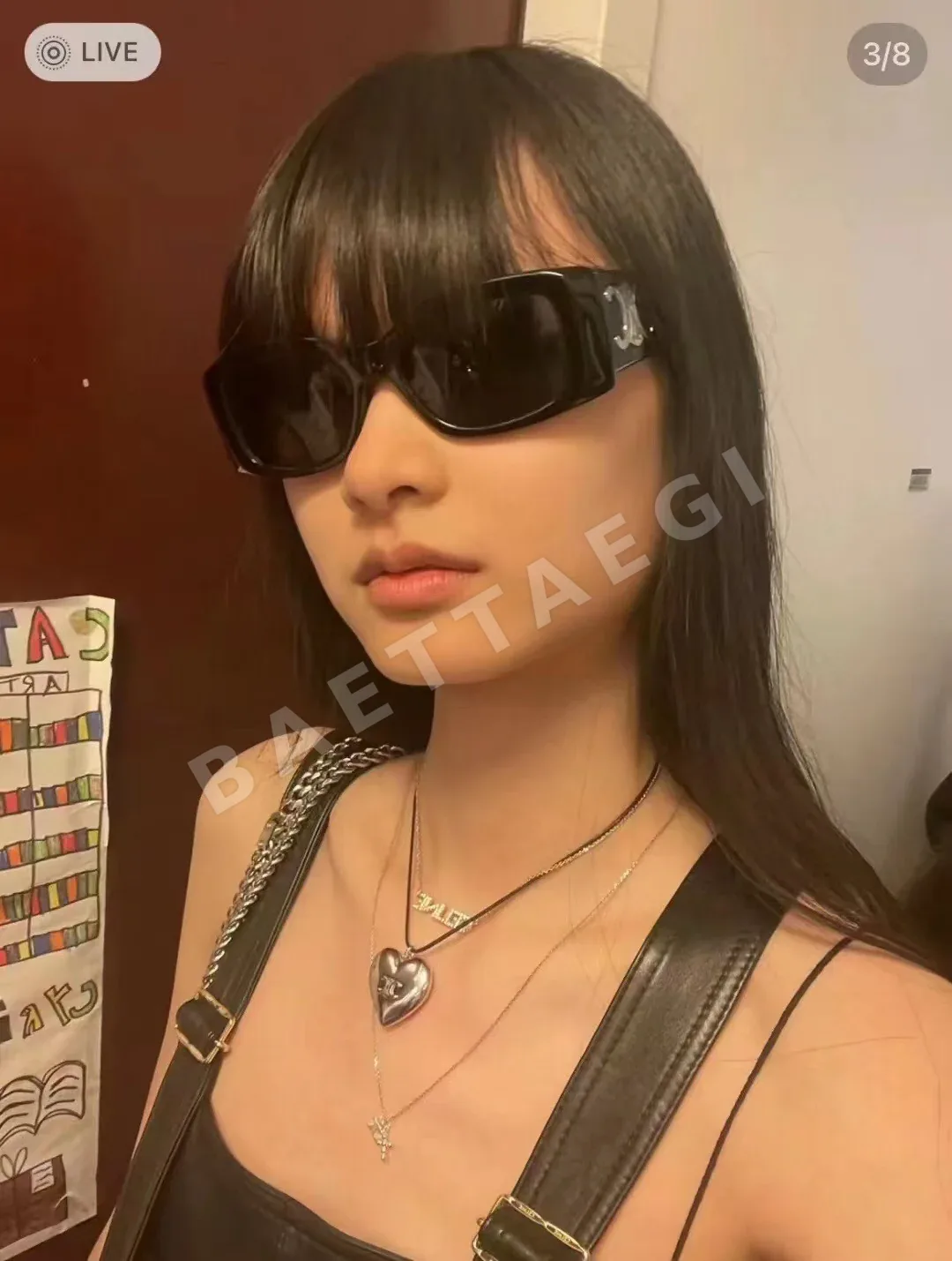 셀린느 다이아몬드 장식 로고 목걸이 상세 이미지 4