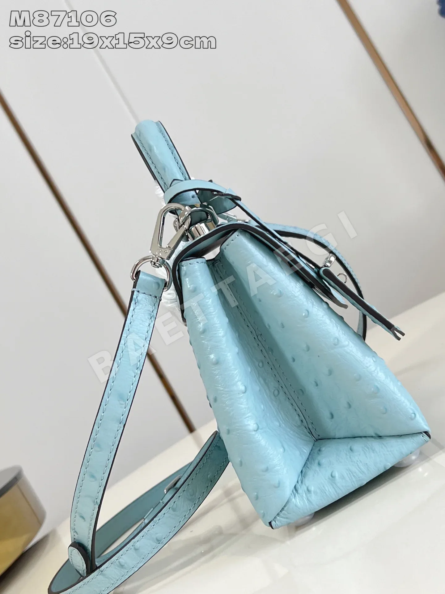 루이비통 라이트 블루 송아지가죽 미니 핸드백 M87106 상세 이미지 4