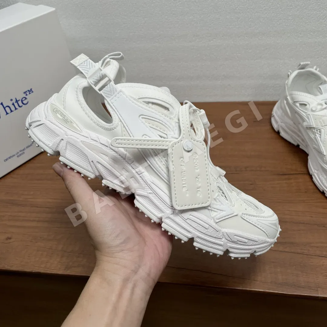 오프화이트 스니커즈 시그니처 화살표 디자인 상세 이미지 4