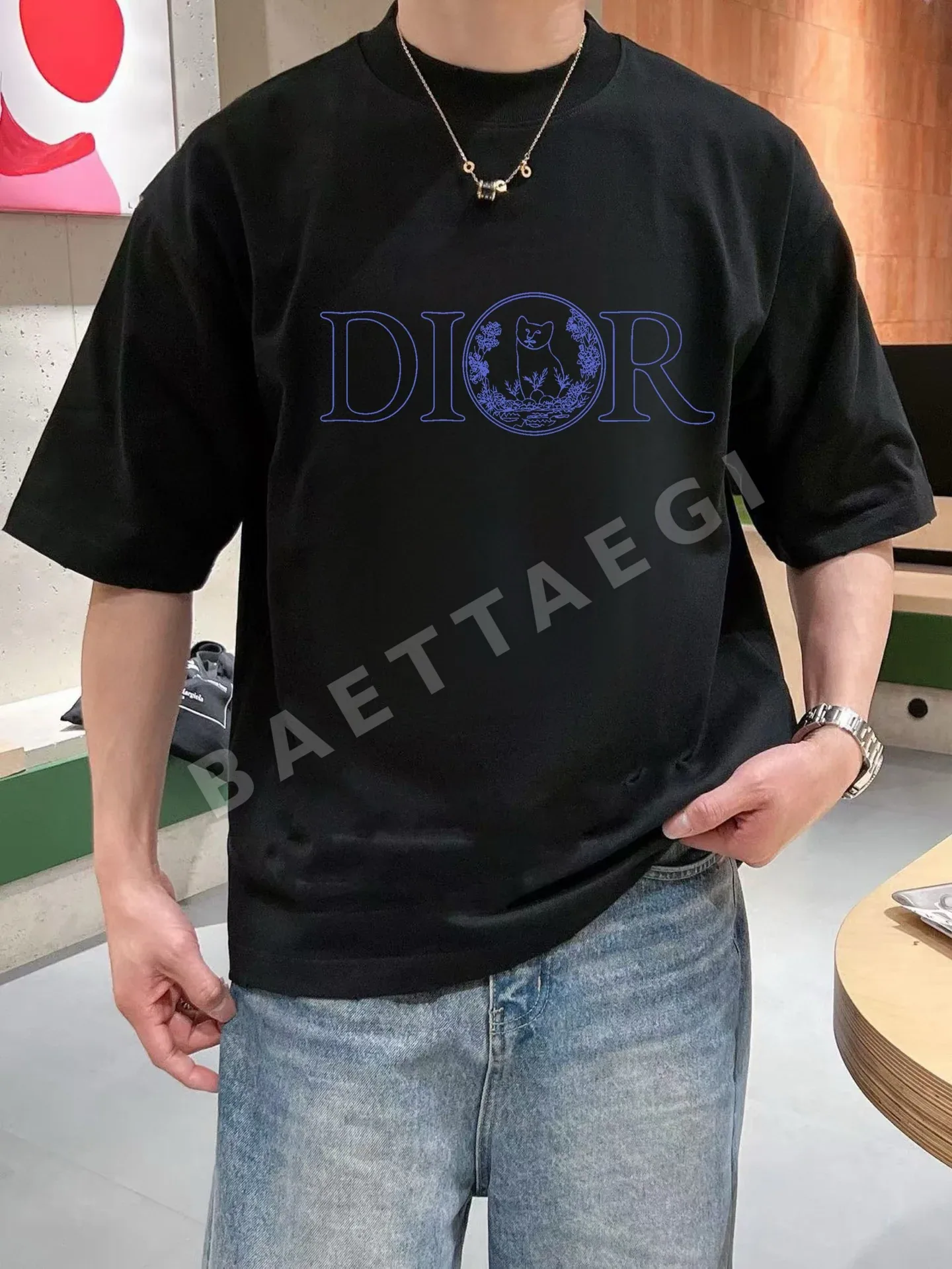 디올 고양이 무늬 여성 반팔 티셔츠 상세 이미지 2