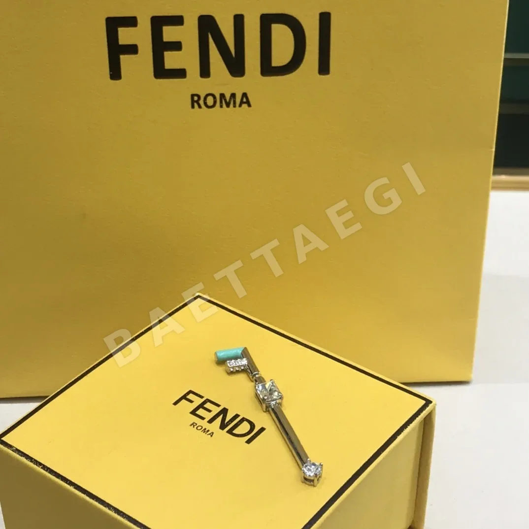 펜디 귀걸이 71429 Fendi Earrings 상세 이미지 6