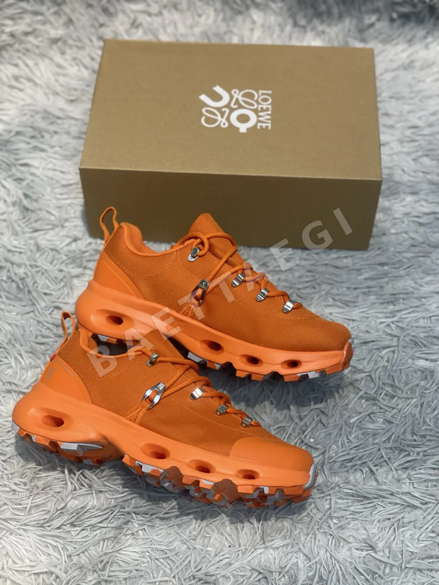 ON 퓨어 오리지널 하이킹 슈즈 상세 이미지 9